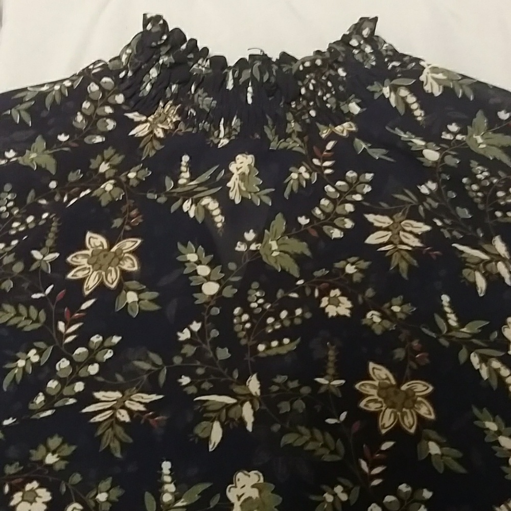Blouse - Picture 2 of 2